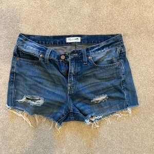Madewell cut off mom Jean shorts size 27